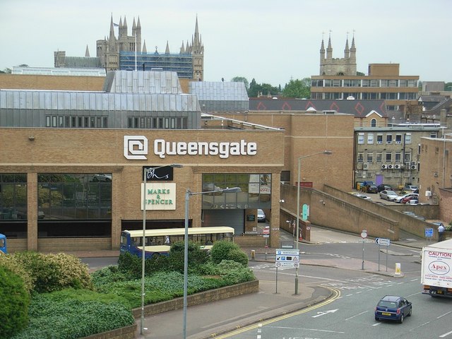 Queensgate Shopping Center – Update Locations